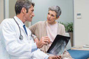 8 dicas para prevenir a osteoporose
